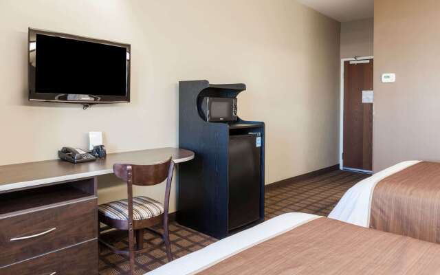 Microtel Inn & Suites by Wyndham Wheeler Ridge