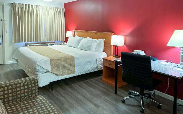 Econo Lodge Edmonds North Seattle