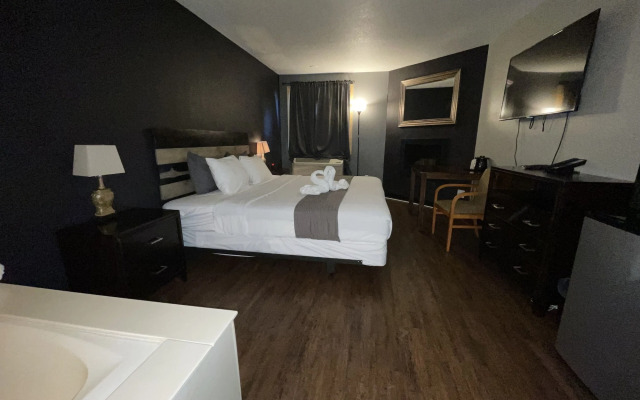 Sunnyside Inn & Suites