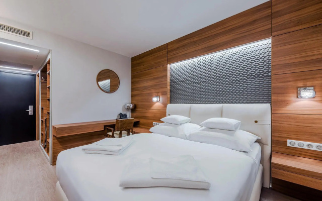 Charm Hotel Budapest  (formerly Boutique Hotel Budapest)