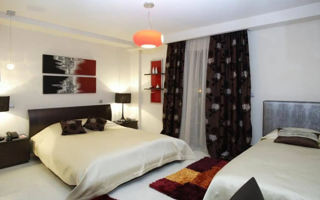 Dellagio Hotel