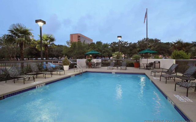 Hampton Inn Austin/Airport Area South