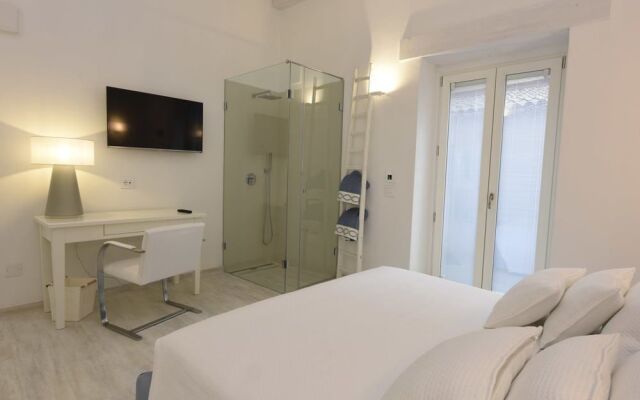 Ortygia Inn