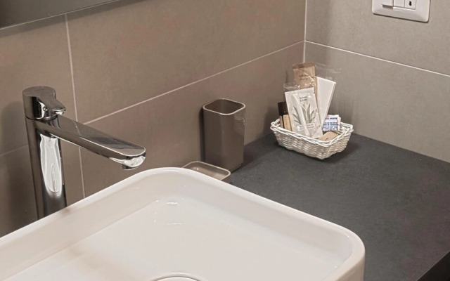 Four Rooms Guesthouse