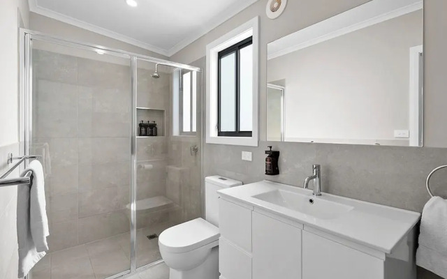 Shepparton Holiday Park and Village