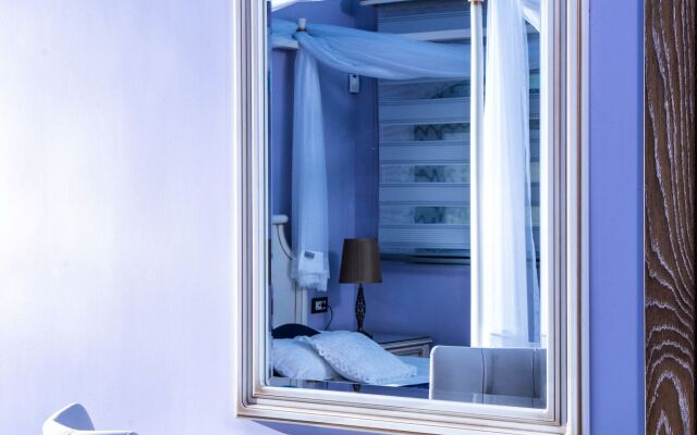 Villa Santorini, Wine Dark Sea Villas