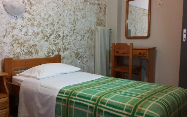 Alma Hotel