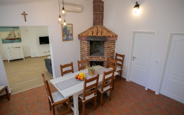 Villa Tina with Private Pool