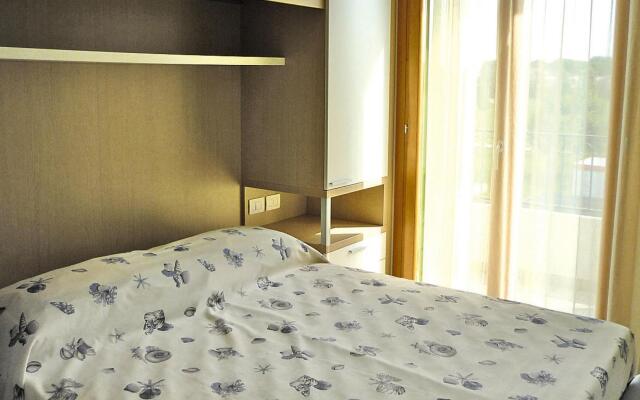 Apartment in Lido Altanea Est With Terrace