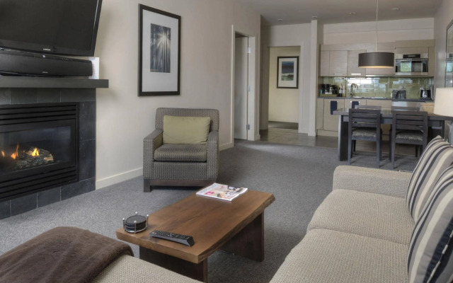 Black Rock Oceanfront Resort