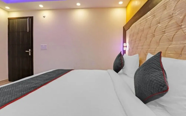 Airport Hotel Shivaka Inn