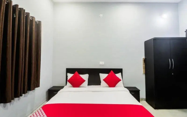 Hotel Golden Leaf by OYO Rooms