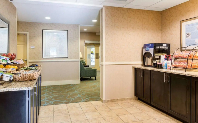 Suburban Extended Stay Hotel Quantico