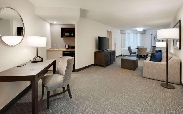 Embassy Suites by Hilton Detroit Troy Auburn Hills