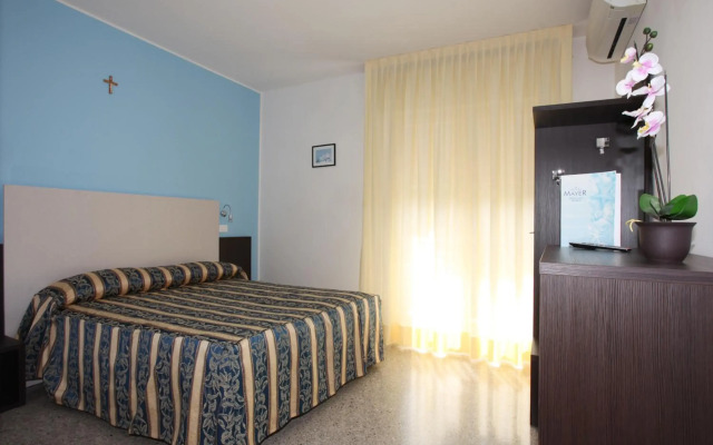 Hotel Mayer