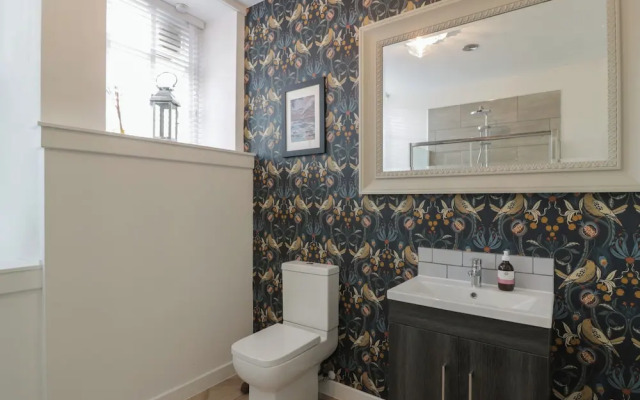 Trefoil Cottage