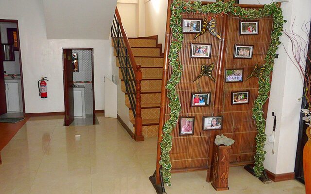 Islandia Alaminos Hotel