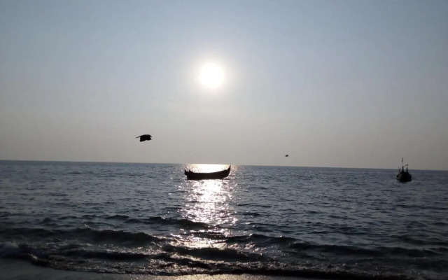 Sea Breeze Beach Home Stay