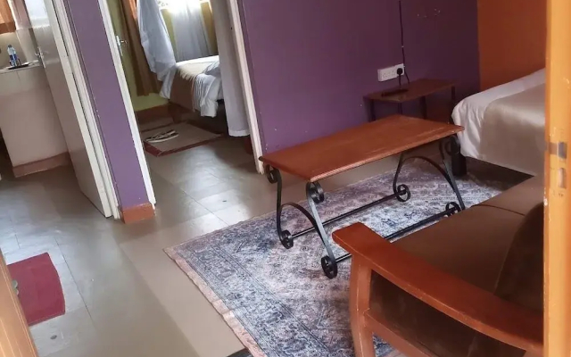 Maya's Guest House