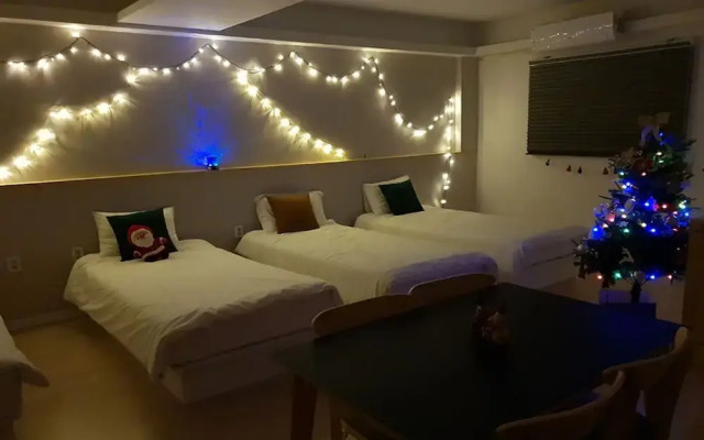 DK House