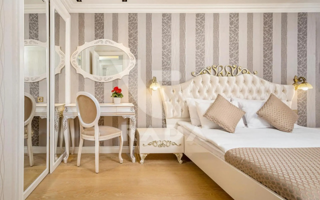 Rada Apart Hotel