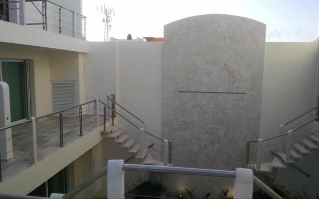 Estrella Del Mar - One Bedroom Suite 102 by Skyrun