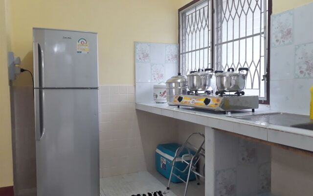 Mae Rampung Beach House 2