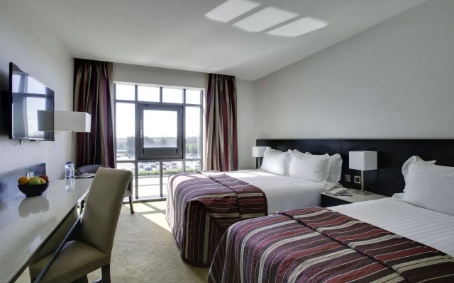 Carlton Hotel Dublin Airport Hotel