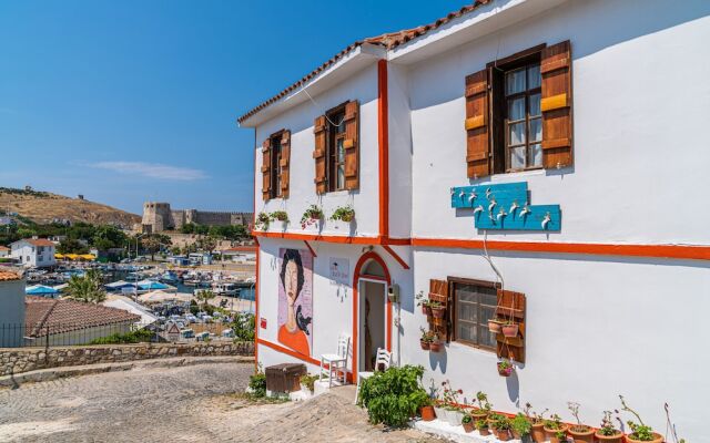 Bozcaada Lara Butik Hotel