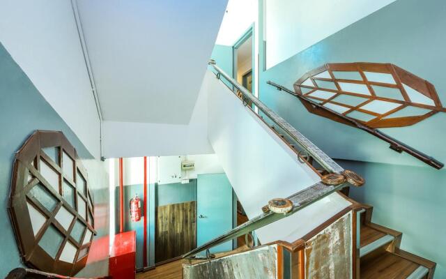 OYO 210 Hotel Five 2