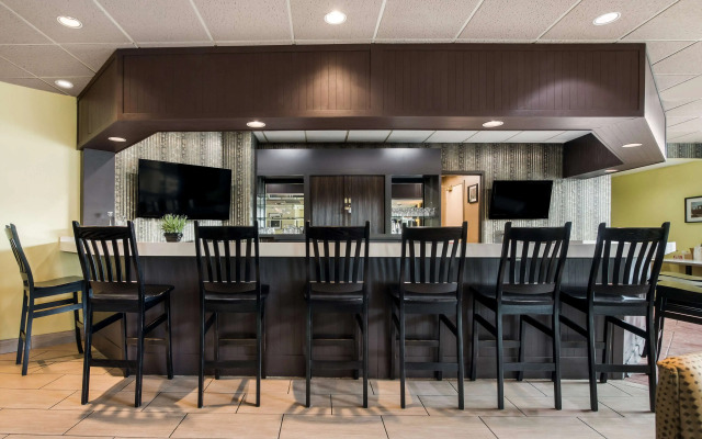 Best Western Little River Inn
