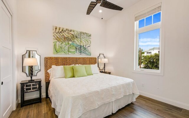 The Plaza in Siesta Key