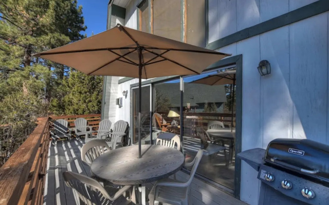 Yosemite Pines Cabin - Sleeps 8