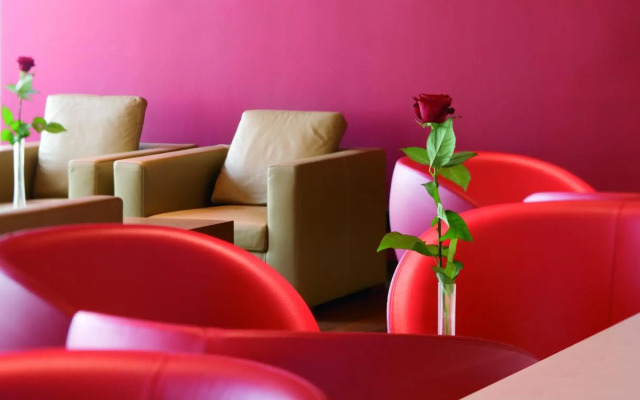 Mövenpick Hotel Zuerich-Airport