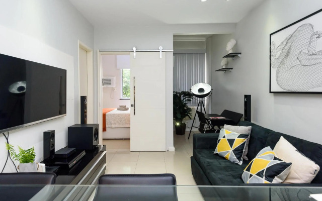 Pineapples BC101 - Estiloso apartamento em Copacabana