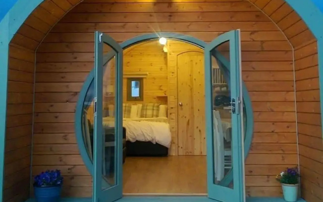 Hebrides Bothy - Glamping