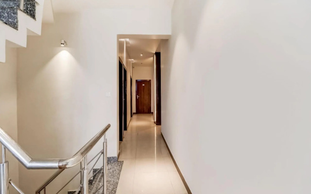 Capital O 85633 Hotel City Inn