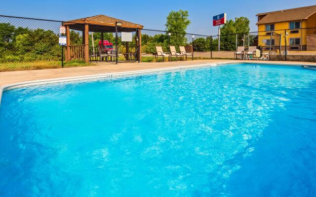 SureStay Plus Hotel by Best Western Kearney Liberty North
