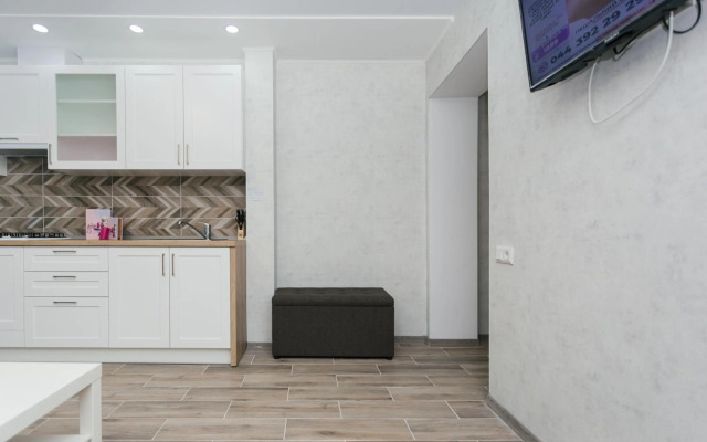 Luxury apart-hotel on Kharkovskaya near Lavina 1 floor