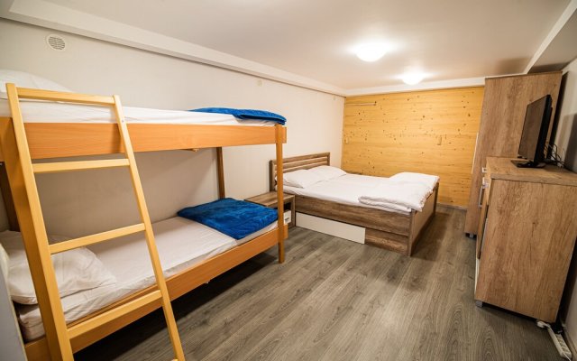 Apartments Zvoh, Krvavec, Ski-in, Ski-out