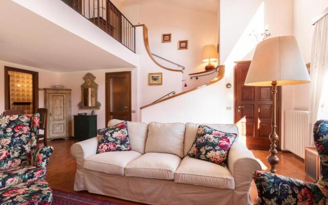 Maison Jaune by Wonderful Italy
