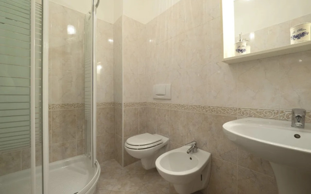 Venice Style Apartments