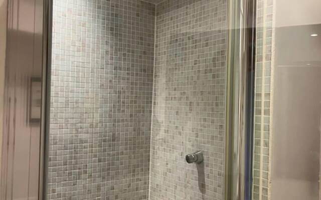 Luxury Brick and Flint House in Funtington