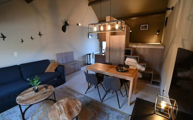 Renovated Studio With Combi Microwave