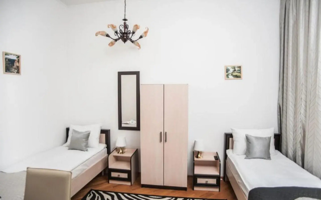 Guest Room SAD 3