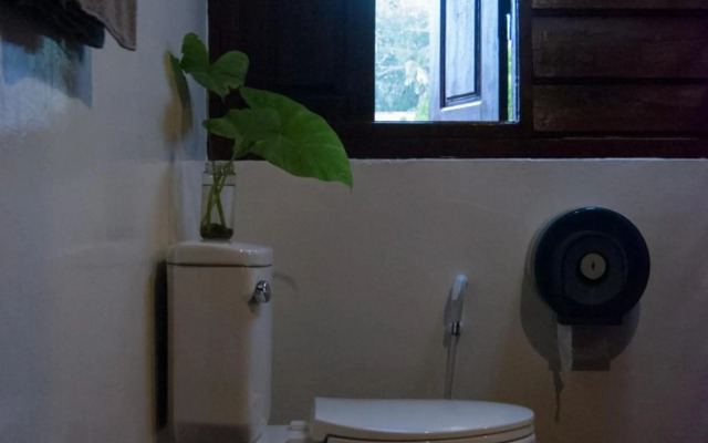 Pomelo Restaurant and Guesthouse