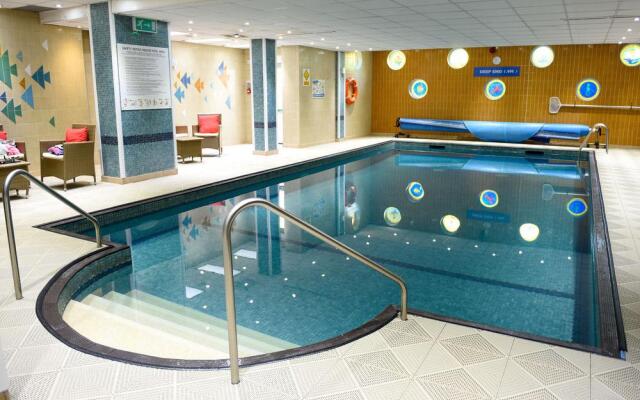 Riviera Hotel & Holiday Apartments