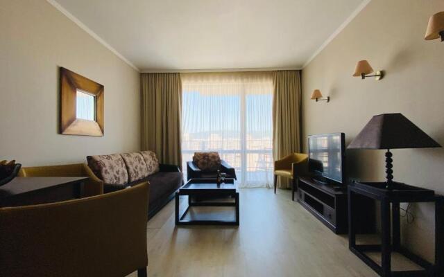 ROYAL BEACH private apartment