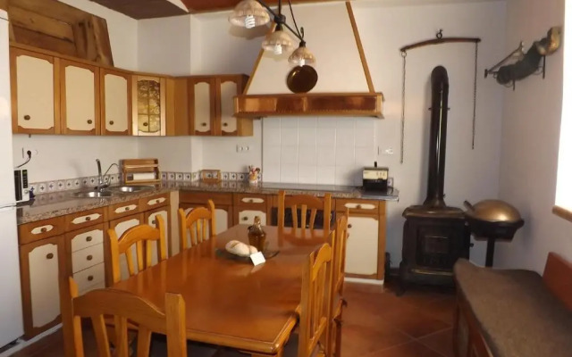 Alojamiento Rural Medios Panes