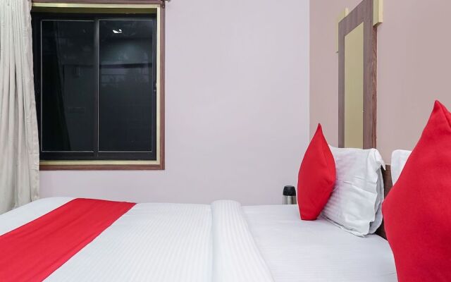 OYO Flagship 23096 Laxmi Residency